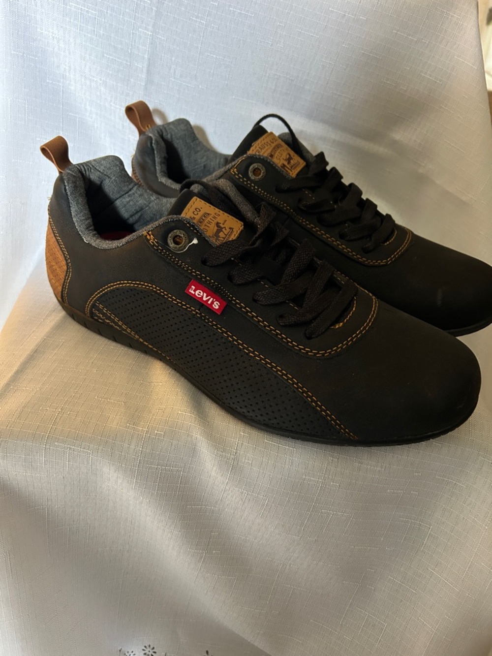 Levi's Men's Black Sneakers with Brown Accents